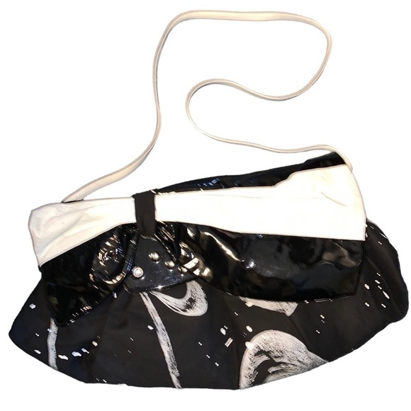 CYNTHIA Matthews Vintage Black and White Patent Leather and Fabric Shoulder Bag - Picture 5 of 16